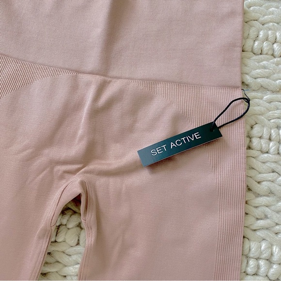 NWT SETactive leggings - Picture 2 of 3